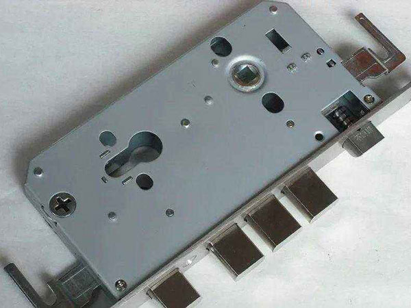 太仓24小时上门开锁公司